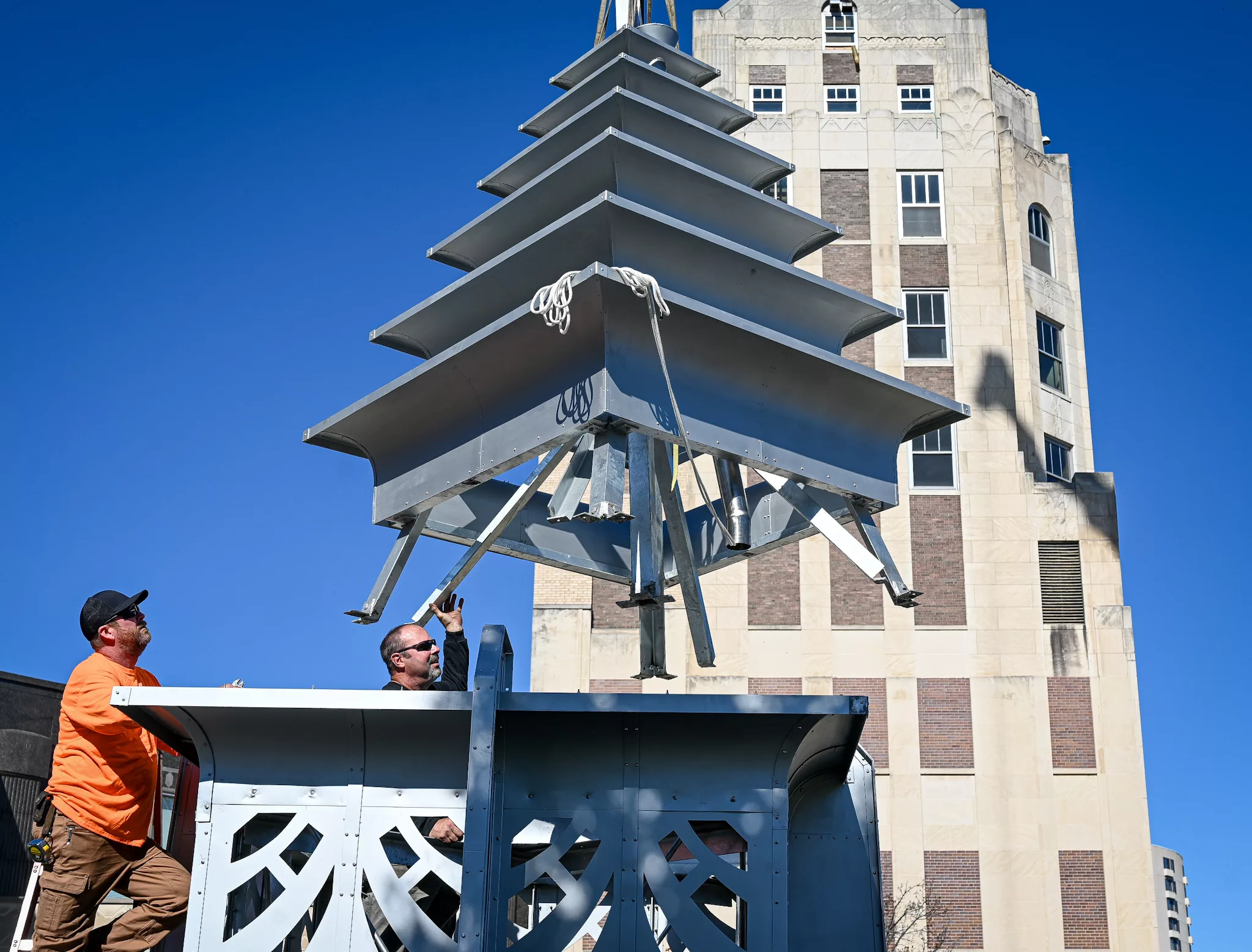 News Tower crane