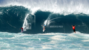 hawaii-big-wave-surfing