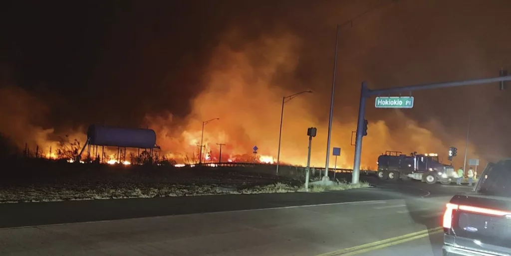 Lawyers Claim Cable TV and Phone Companies Also Responsible in Maui Fires - Vimarsana News