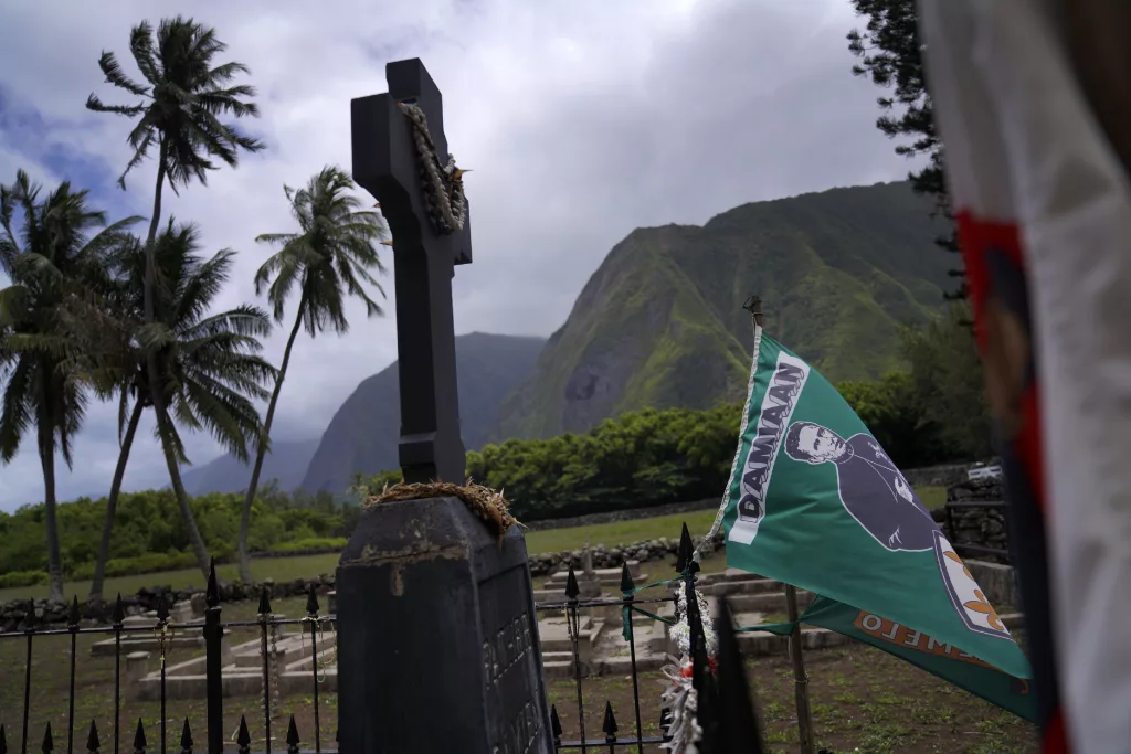 Pilgrims Yearn to Visit Isolated Peninsula Where Catholic Saints Cared for Leprosy Patients - Vimarsana News