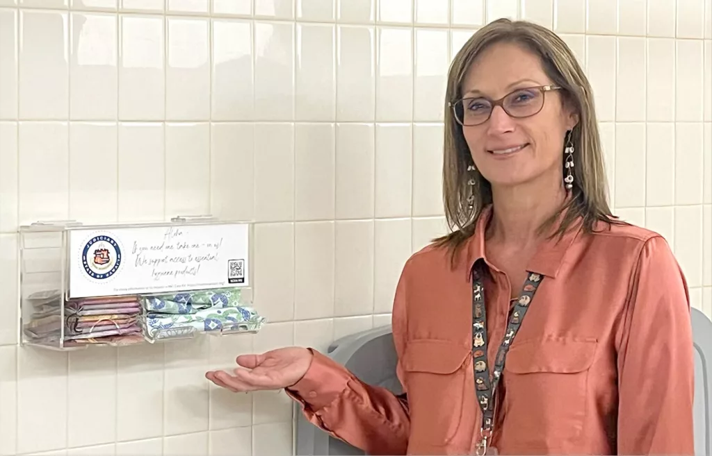 Third Circuit Court Providing Free Feminine Hygiene Products - Vimarsana News