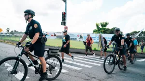 trek-the-trail-2023-mayor-alameda-office-photo