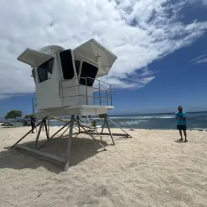 kohaniki-beach-lifeguard-tower-mayor-kimo-office