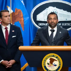 justice-department-comey-2