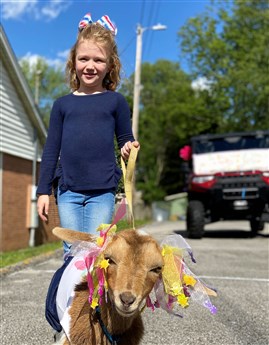 first-umc-goats-mothers