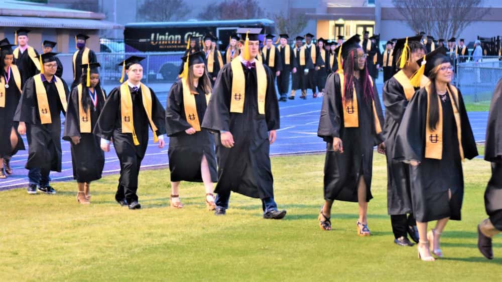 uc-grad-crop