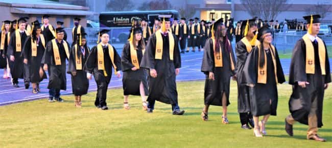uc-grad-crop