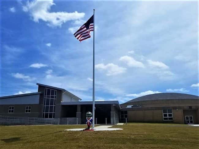 hchs-catfish-and-flag