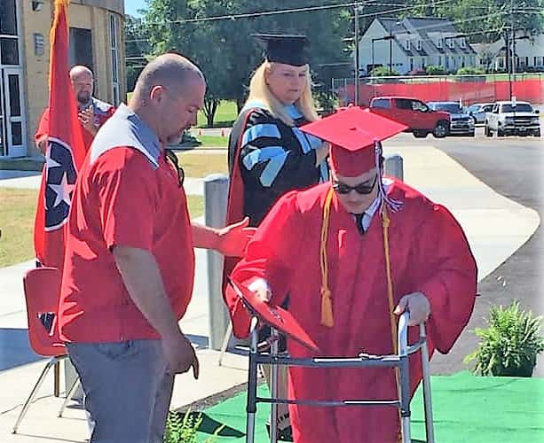 hchs-jacob-pinson-grad