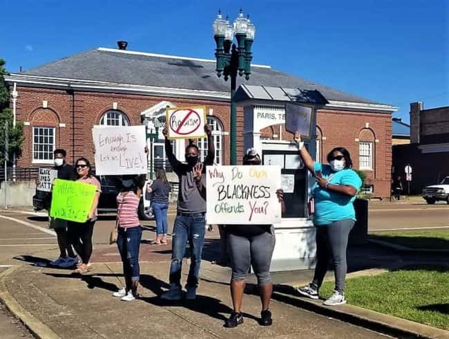 downtown-protest-corner-crop