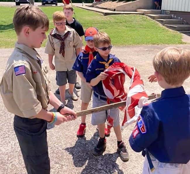 boy-scouts-28-flag-day