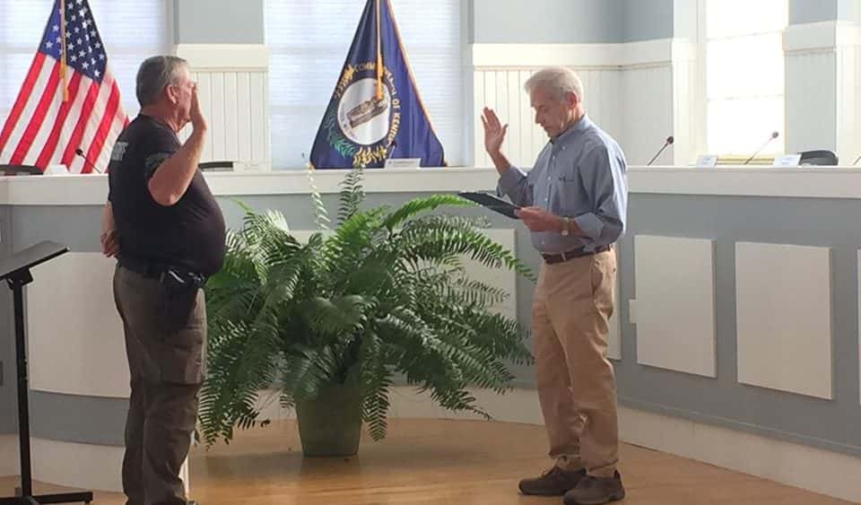 nicky-knight-sworn-in