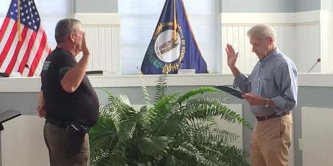 nicky-knight-sworn-in