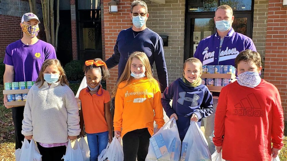 uc-schools-food-drive-1