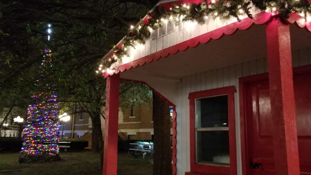 santa-house-me