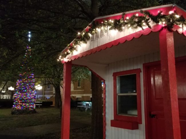 santa-house-me