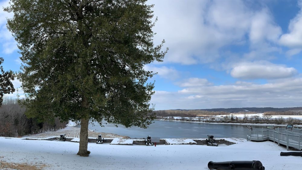 ft-d-batteries-snow