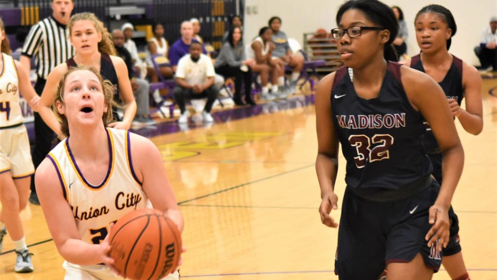 uc-girls-semi