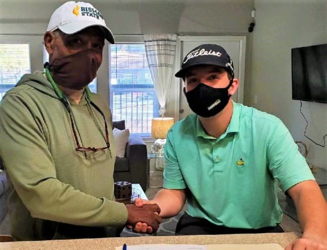 carter-walton-signs-with-bscc-2