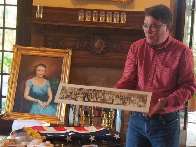 hist-soc-show-and-tell