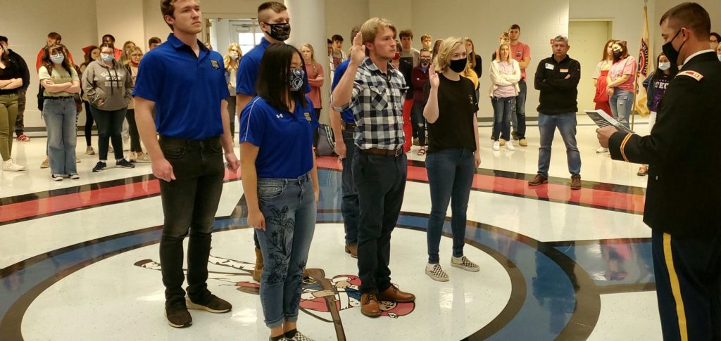 9 HCHS Seniors Take Military Enlistment Oath