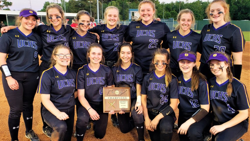 uchs-softball-district-champs-2021
