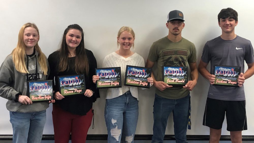 hchs-golf-team-winners