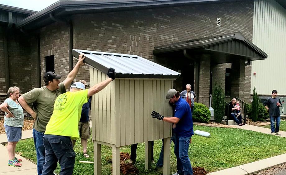 trinity-putting-up-food-box