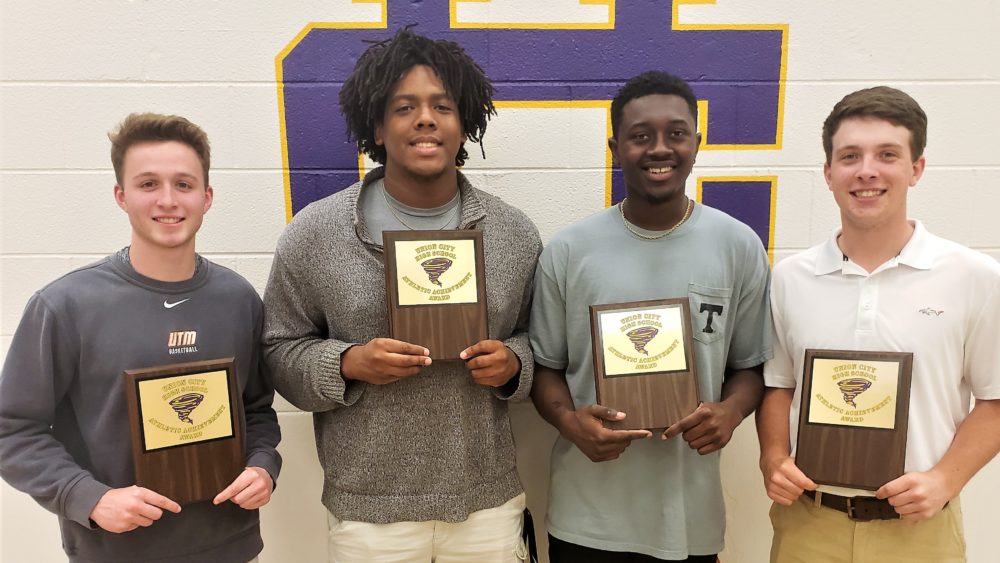 uchs-boys-basketball-banquet-2021