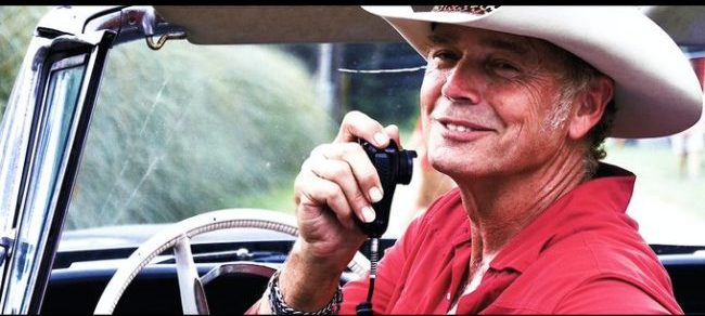 john-schneider-twitter
