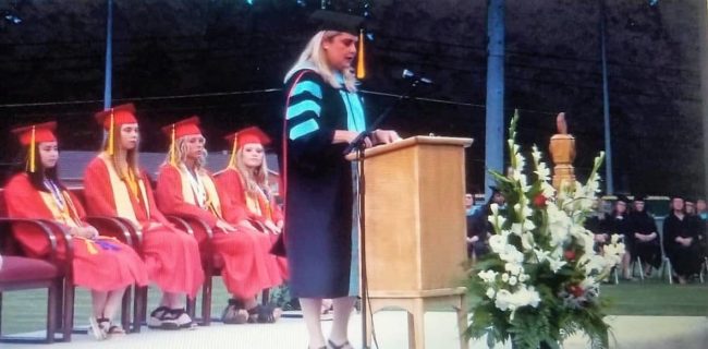 hchs-grad-michele-speak