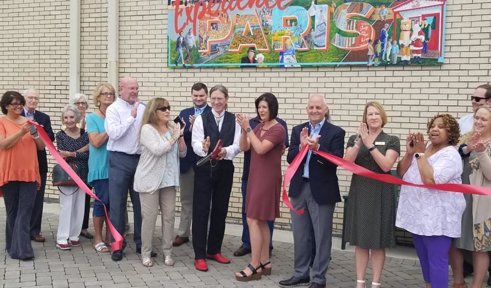 mural-ribbon-cutting-2