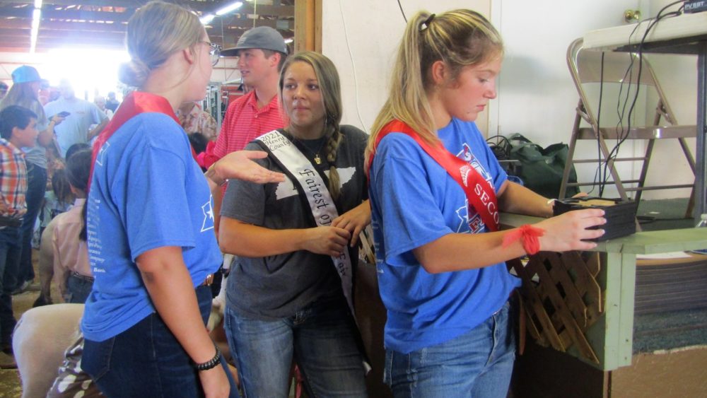 fair-kenna-and-girls