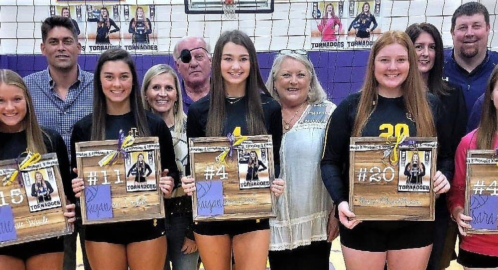 uchs-vb-senior-night-2021-2