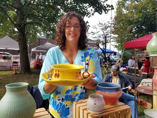 arts-amanda-and-bowl