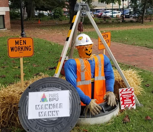 square-manhole-crop