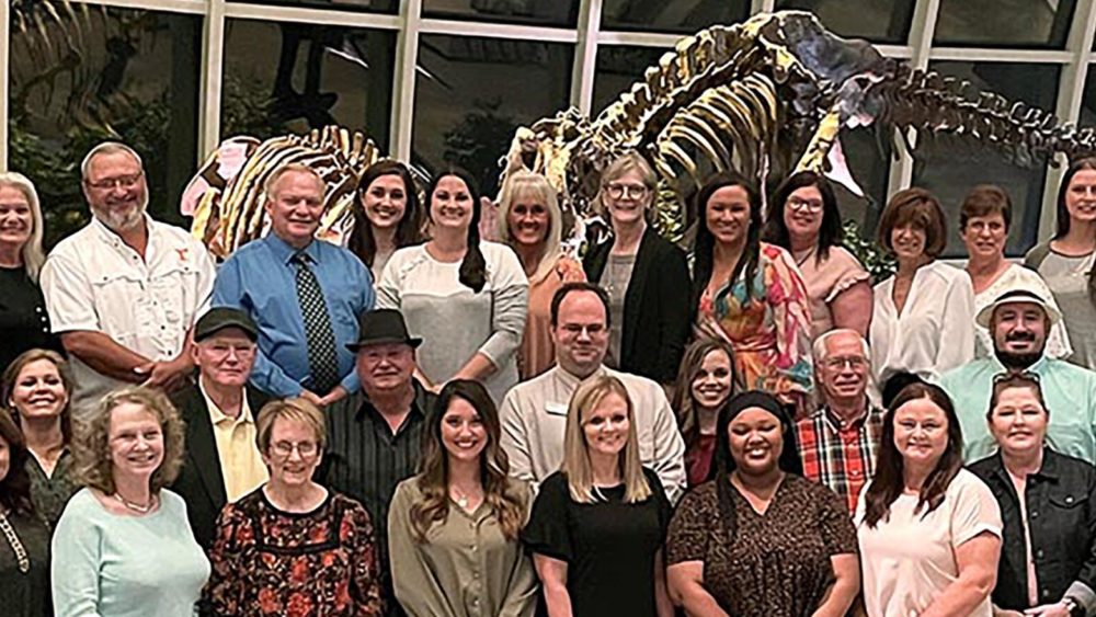dpa-employees-crop