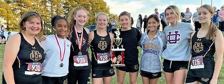 uchs-xc-girls-3rd-bow-2