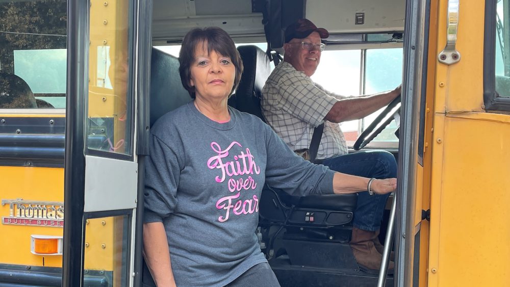 wkly-ea-cathy-hopper-and-driver-donnie-gearin-2-crop