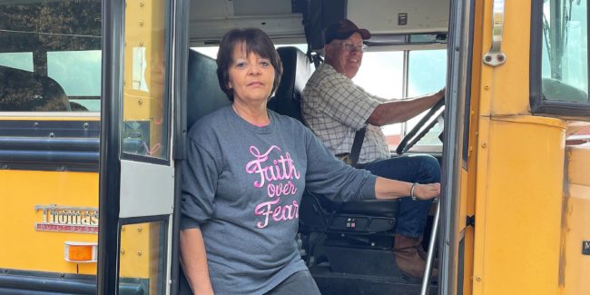 wkly-ea-cathy-hopper-and-driver-donnie-gearin-2-crop