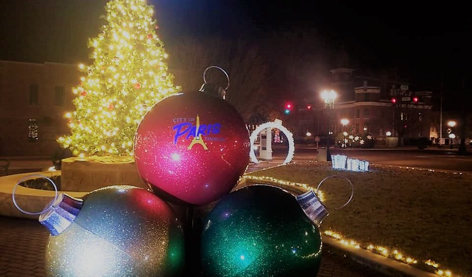 city-new-ornament-crop