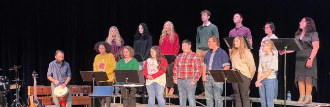 dhs-choir-celebrate-the-season