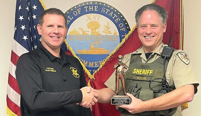 Deputy Moore Named West Tennessee Deputy Of Year | radio NWTN