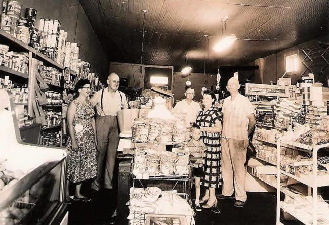 dobbins-store-1959-jim-dobbins-grocer-2