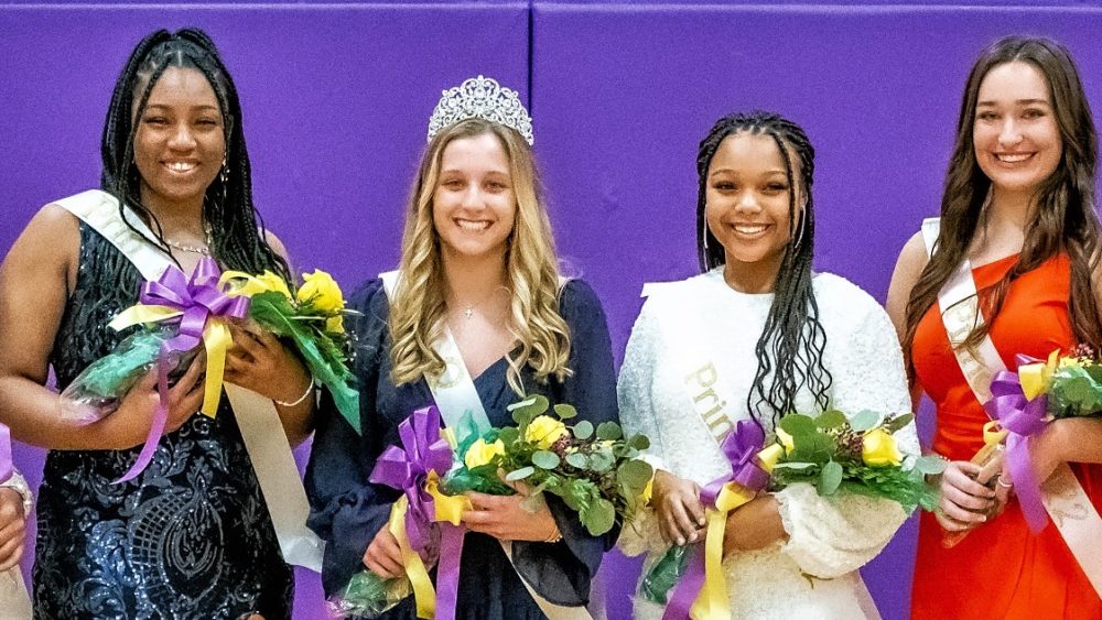 uchs-basketball-homecoming-court