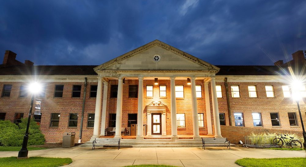ut-businessbldg-2