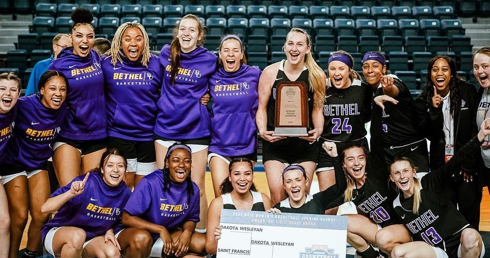bethel-lady-cats-move-to-sweet-16-pic