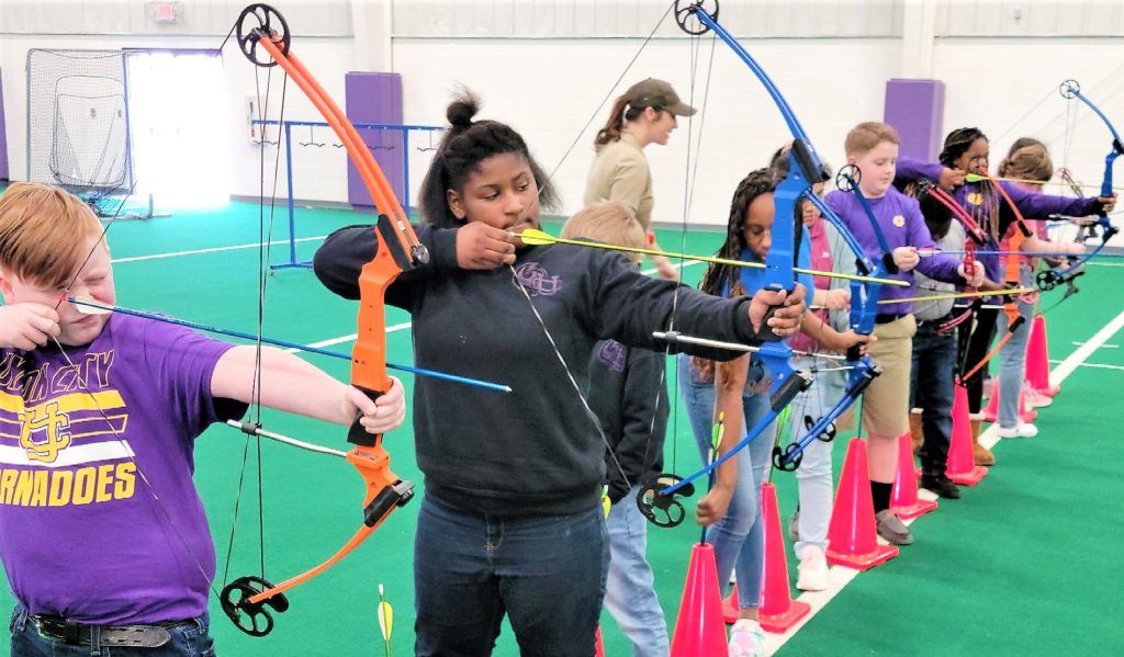 UC Students Enjoy Extra Time With Archery Expert radio NWTN