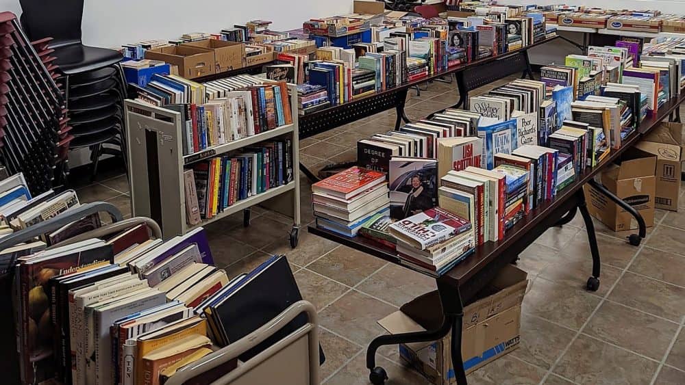 bookstore-books-crop