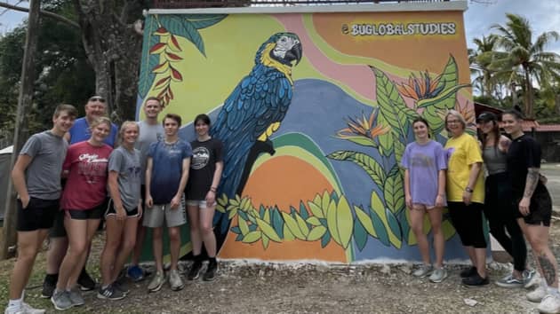 dhs-travelers-receive-and-give-service